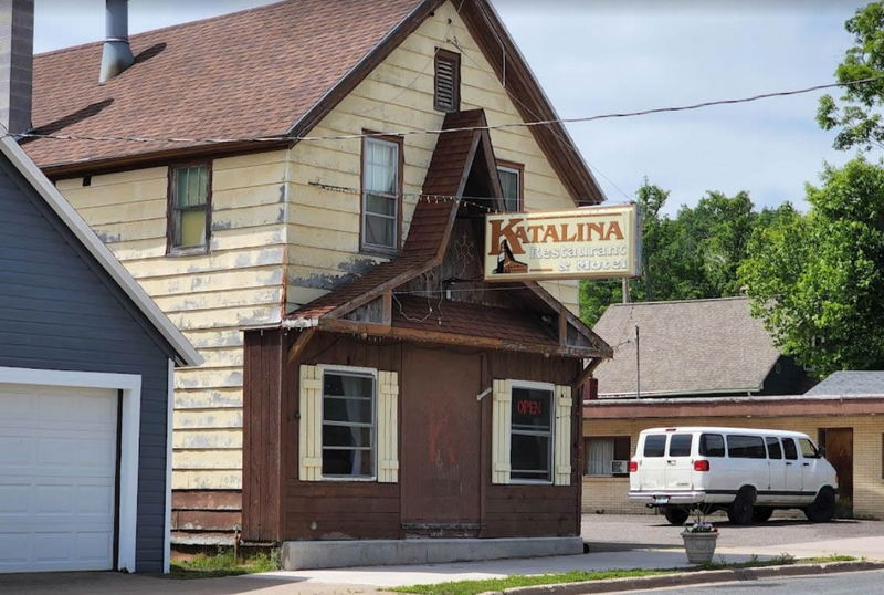 Tina's Katalina (Katalina Motel and Cafe)